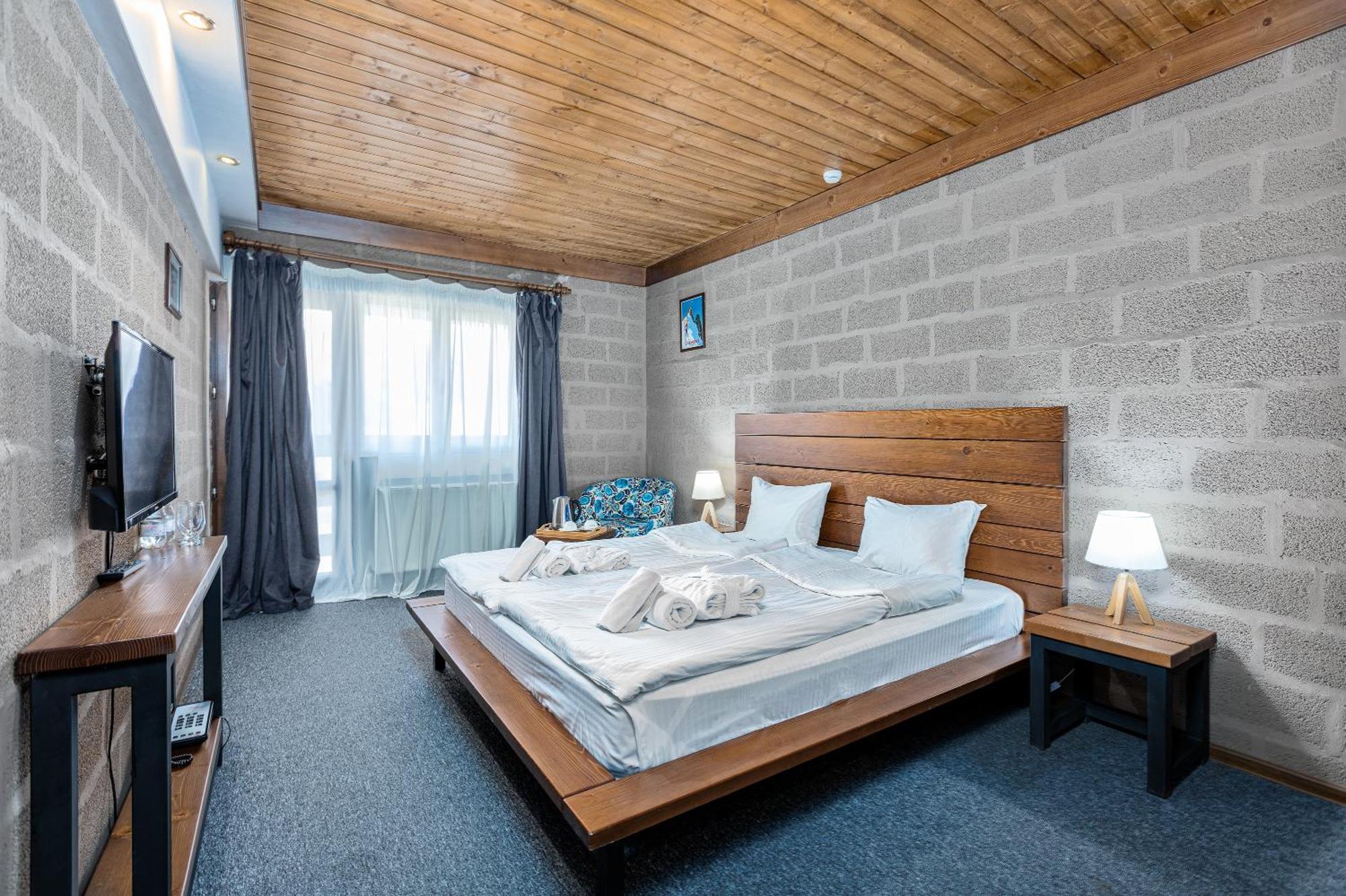 Hotel Alpine Lounge Kazbegi Zimmer foto